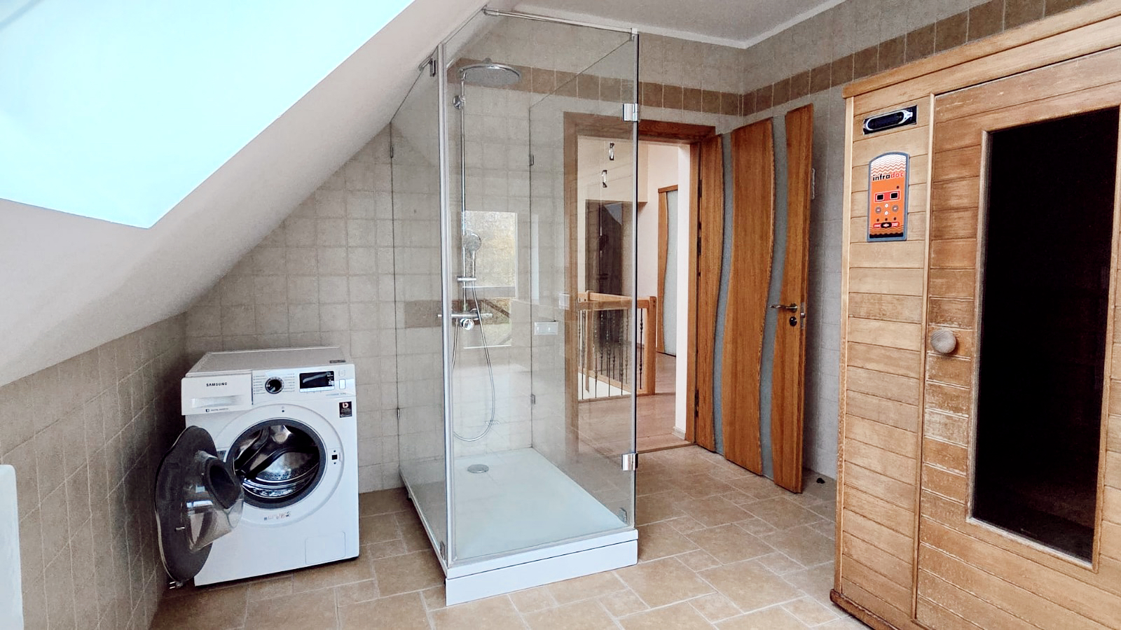 Māja Vāverēni - vannas istaba ar pirti